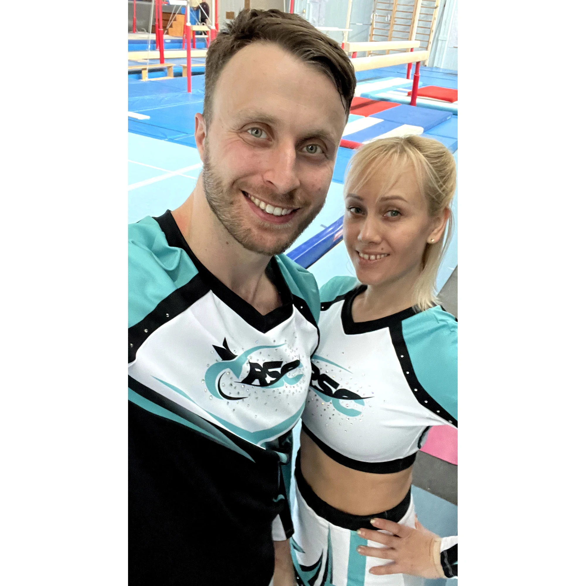 Костюмы для черлидинга START2GYM - RSC Костюмы для черлидинга START2GYM - RSC - lookbook_gruppovie_kostyumi_chirliding_rsc.webp (lookbook фото)