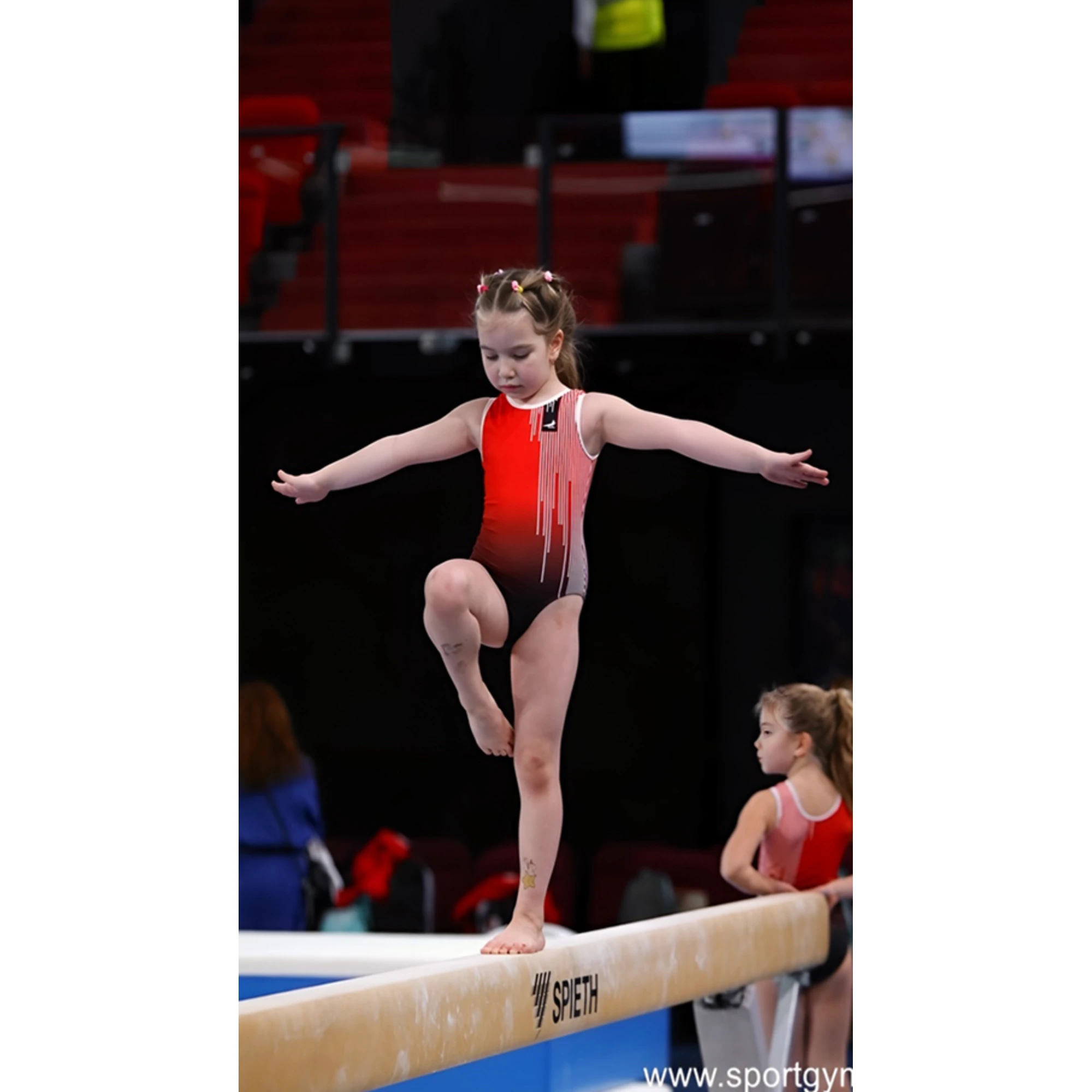 видное девочки - lookbook_sportivnaya_odezhda_dlya_komand_vidnoe_devochki.webp (lookbook фото) - START2GYM